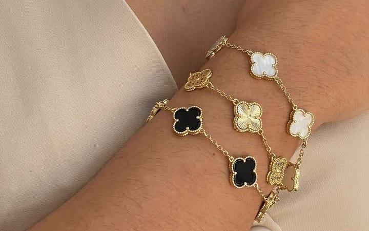 Pulsera Trébol: ¡Elegancia y Suerte en Cada Detalle